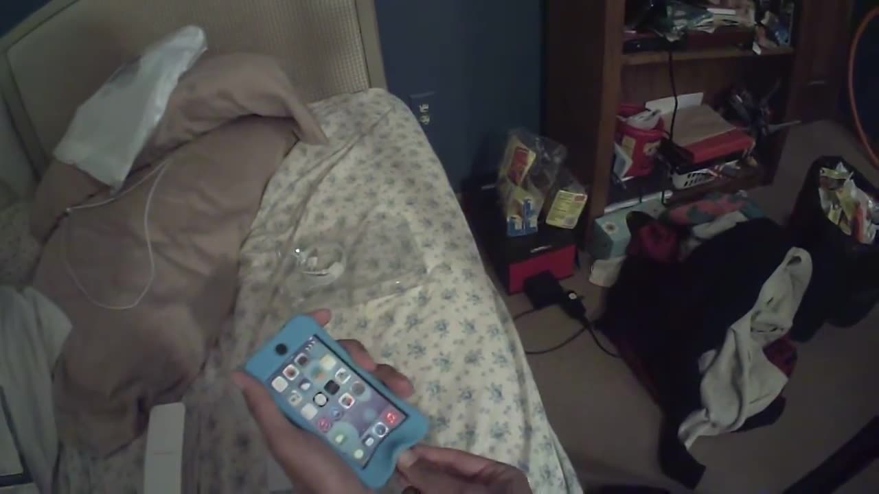 Unboxing My Ipod Touch Generation 6 - Joe Winko (Dec 15th 2015)