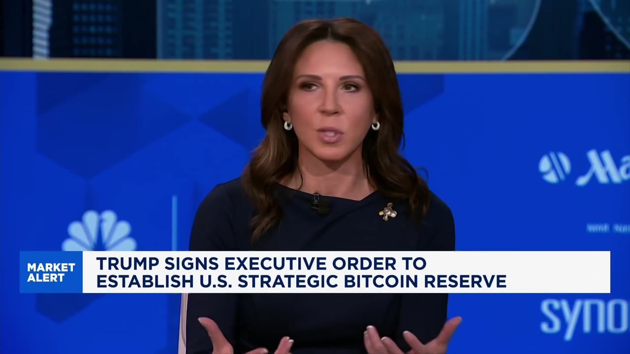 Trump_signs_executive_order_to_establish_U.S._strategic_bitcoin_reserve