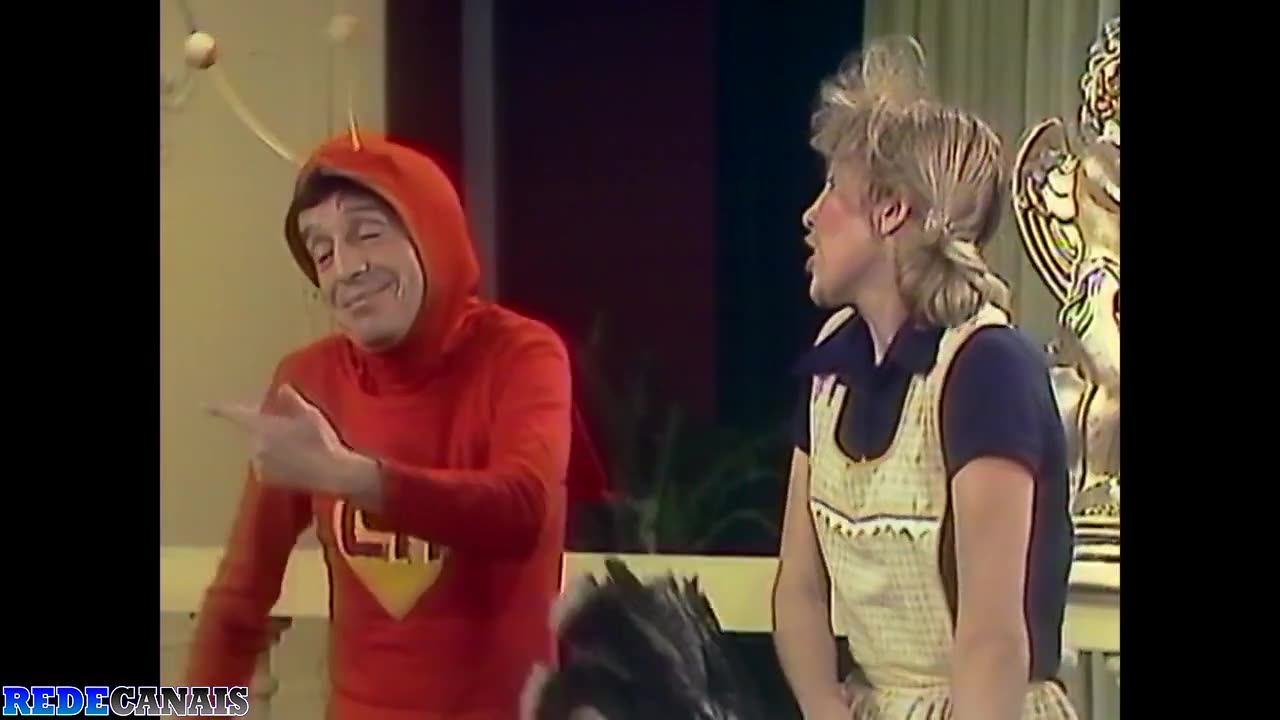 30 - um defunto bastante morto / o gato e o chimpanzé