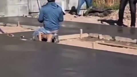 DHS agents detained Juan or more construction workers in McAllen, Texas.