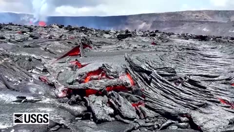 Hawaii's volatile Kilauea volcano erupts again
