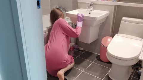 Clean With Me ASMR Floor Brushing