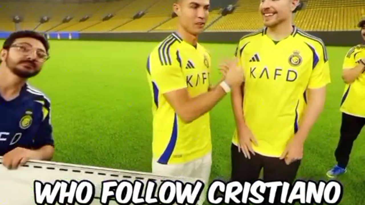 Ronaldo Says: Support Triple FC, My Official Choice!"