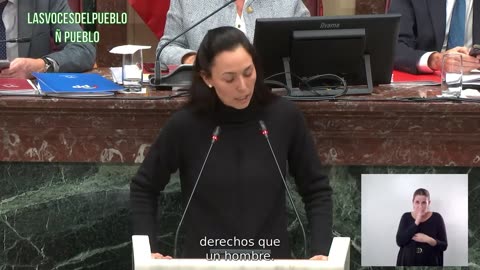 Virginia (VOX) defiende la libertad de las mujeres musulmanas en España