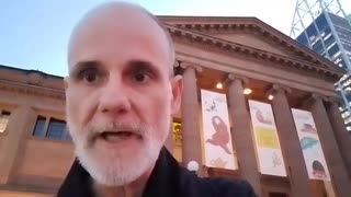 Was pyramid placed at Whitehouse-like building during Trump's royal UK visit spellcasting for Cabal?
