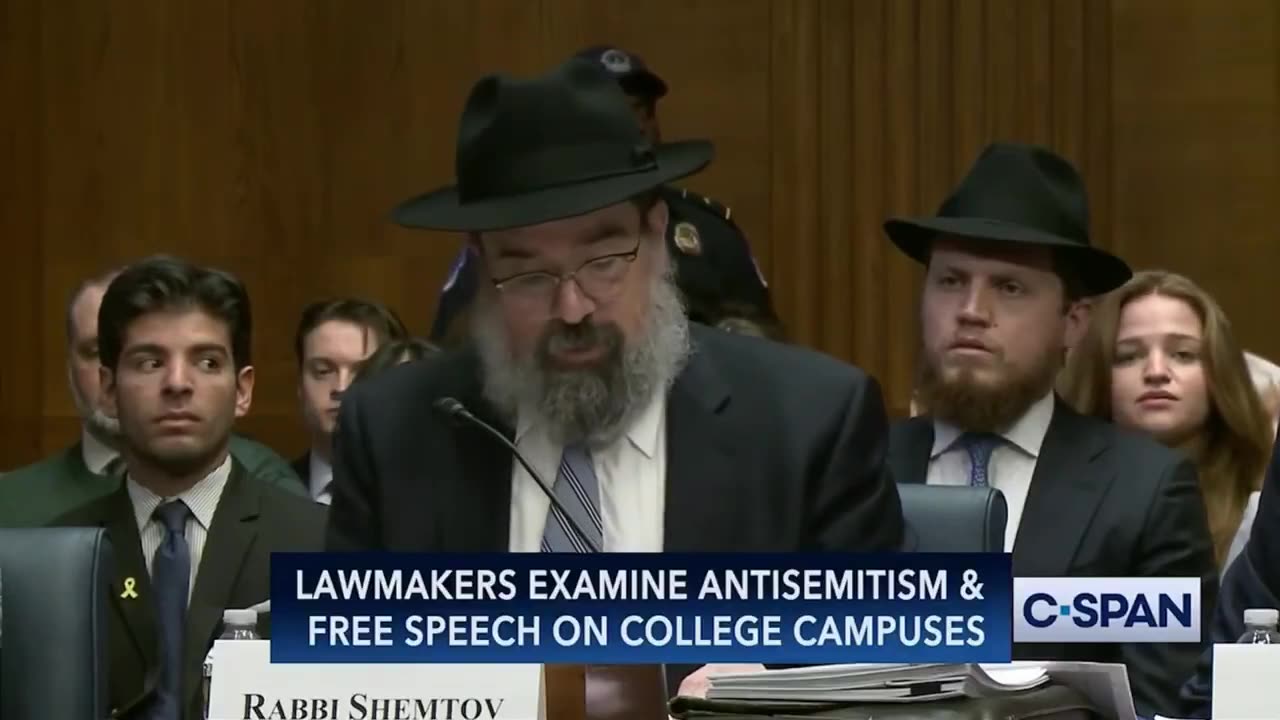 “It feels like Netanyahu is running the White House.”