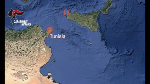 Cinque tunisini arrestati per traffico di migranti armato