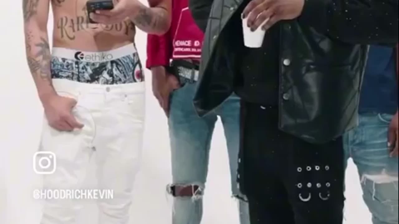😱🤯 He Didn't Recognize Her! | FunFM