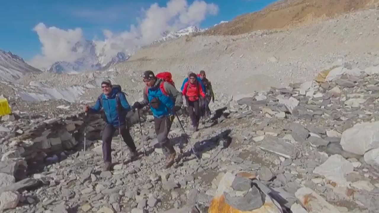 360 ' 24 Hours in Basecamp -