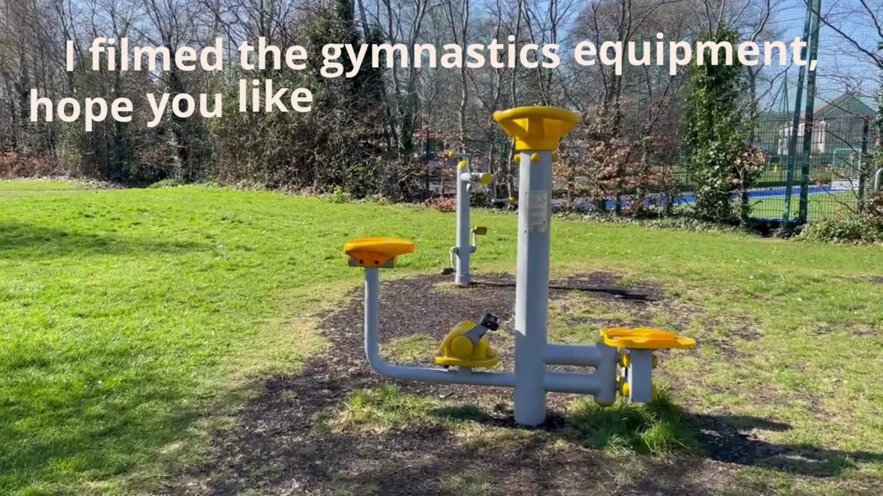 Exercise at the Playground 💪🏽🤸 ♀️✨