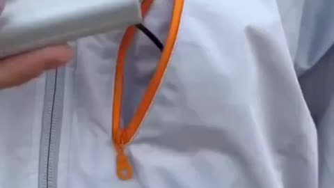 Jackets with built in air conditioning in Japan