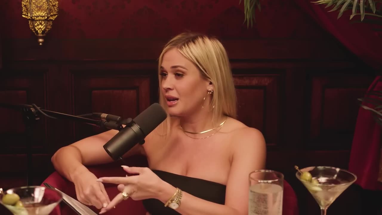 Communication Is Key with Duncan Trussell _ First Date with Lauren Compton (1080p)