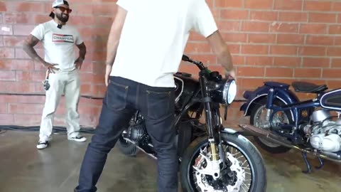 BMW R100: The Ferrari Black Cafe Racer