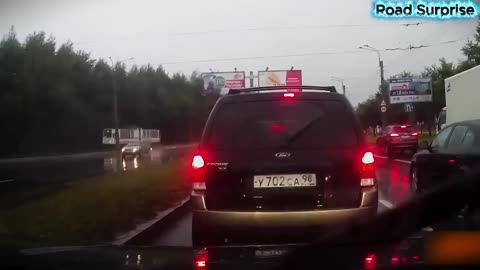 CRASHES YOU WON'T BELIEVE Dashcam