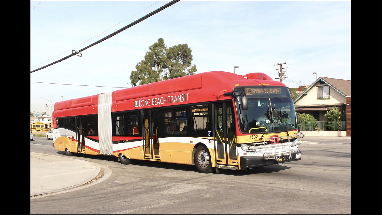 Long Beach Transit New Flyer XN60 bus in Long Beach, California.