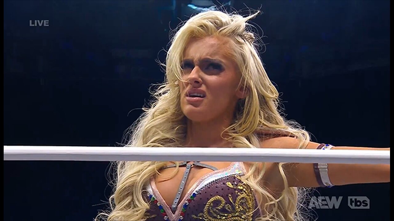 Mariah May Is LEAVING AEW — and the Freakazoids Are MELTING DOWN! #shorts