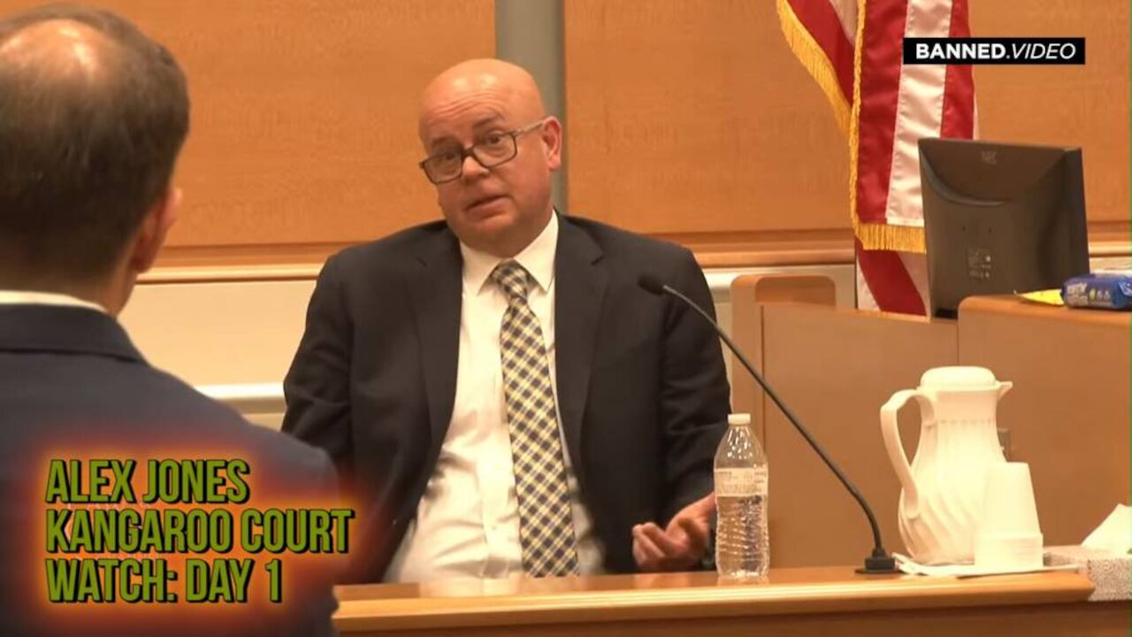 FBI Agent Claims Powerful People Like Joe Rogan Are Behind Alex Jones