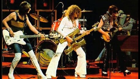 ALL THE WAY FROM MEMPHIS ~ MOTT THE HOOPLE ( LIVE )