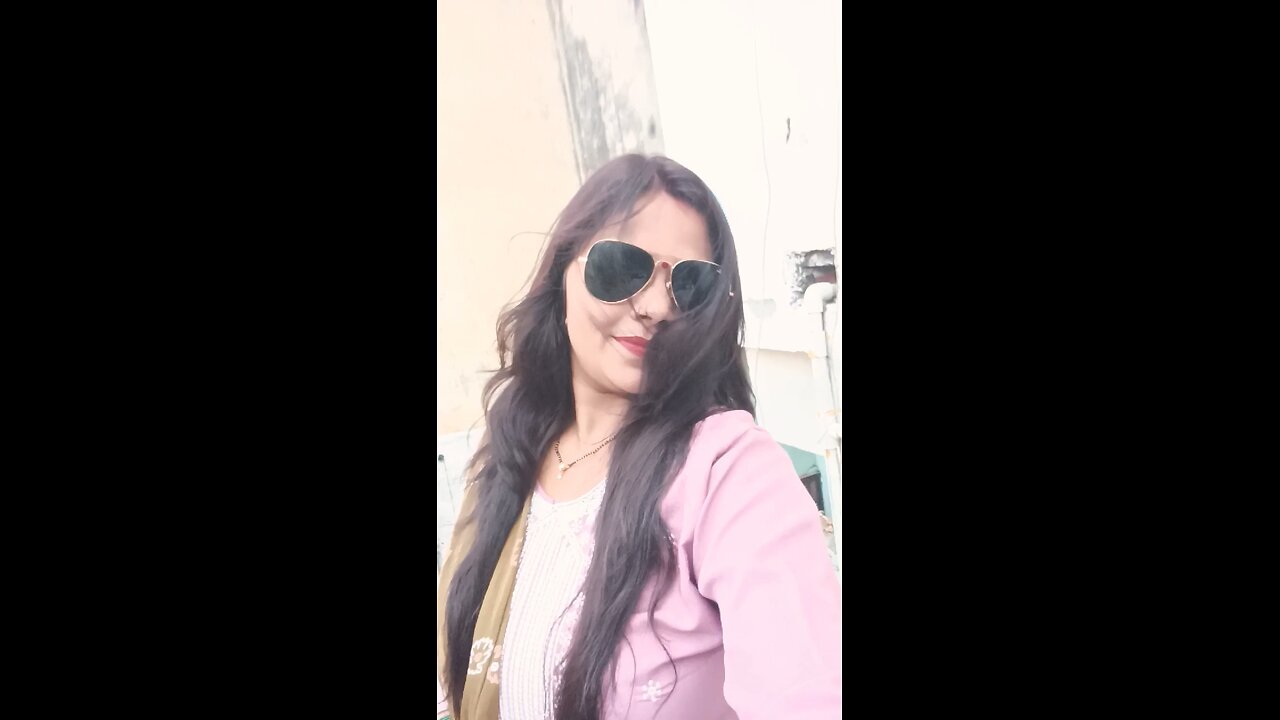 karungi gulami Tere nakhre uthaungi