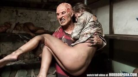 xxx Horror Movie Kissing seen