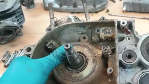 Fixing the Exhaust System on Yamaha DT 250