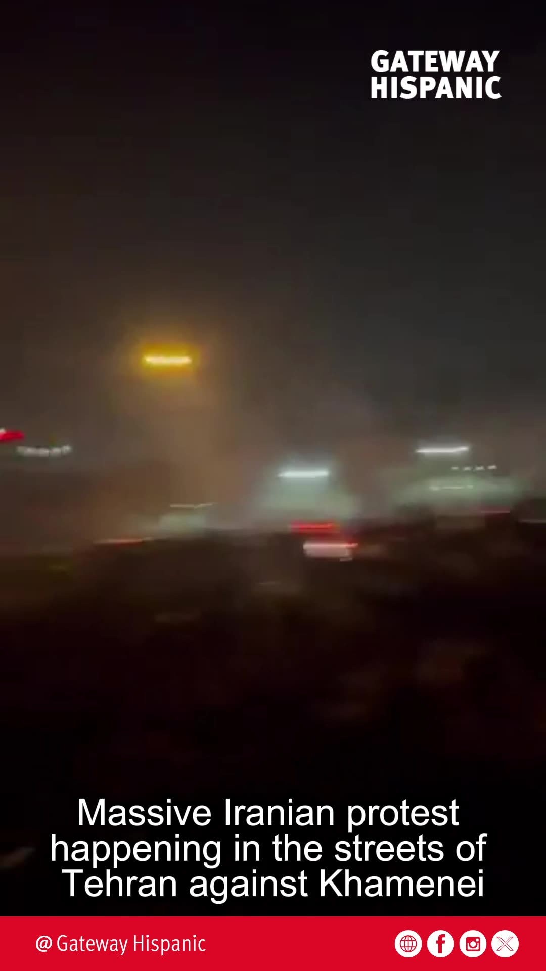 Massive protest in Tehran against Khamenei (VIDEO)