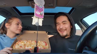 Tim Hortons Chicken Parmesan Flatbread Pizza Review 🍕