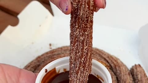 Crisp and Twisted Fried Dough Sticks