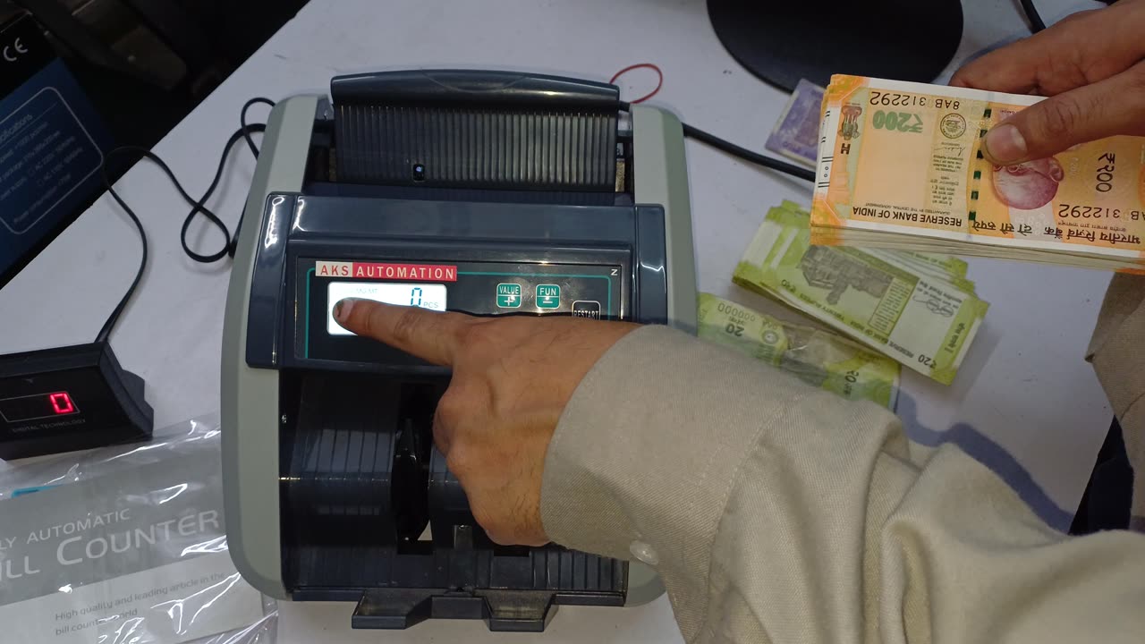 Cheapest Note Counting Machine Suppliers Delhi - AKS Automation