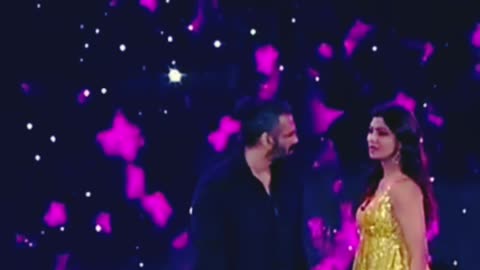 Indian Actress 😊 Shunil Shetty And Shilpa Shetty ❤️ Romantic song