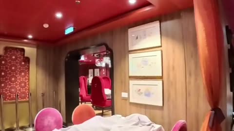 Silk Restaurant Tour | Ovation of the Seas Deck 4 Quick Look!