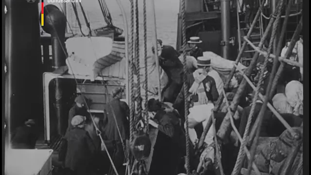 BArch_K_333745_1R_S_M_Hilfskreuzer_Wolf