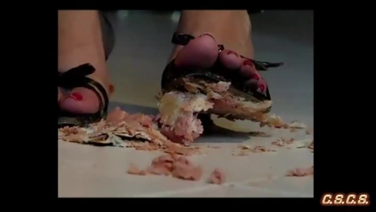 Hot Dog Crushed by Walkover