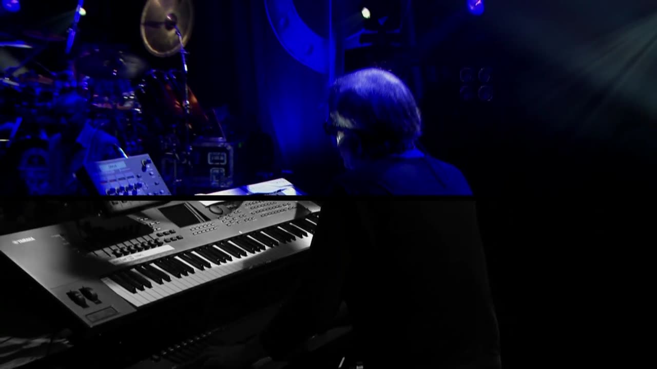 It's a Feeling - Toto (live)