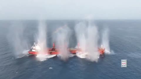 Houthi militants have released footage of their attack on the bulk carrier "Magic Seas"