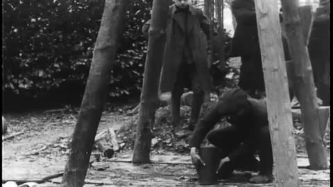 [HEARST NEWSREEL EXCERPTS] - [HEARST NEWSREEL EXCERPTS] - cbs-cbswwi-596