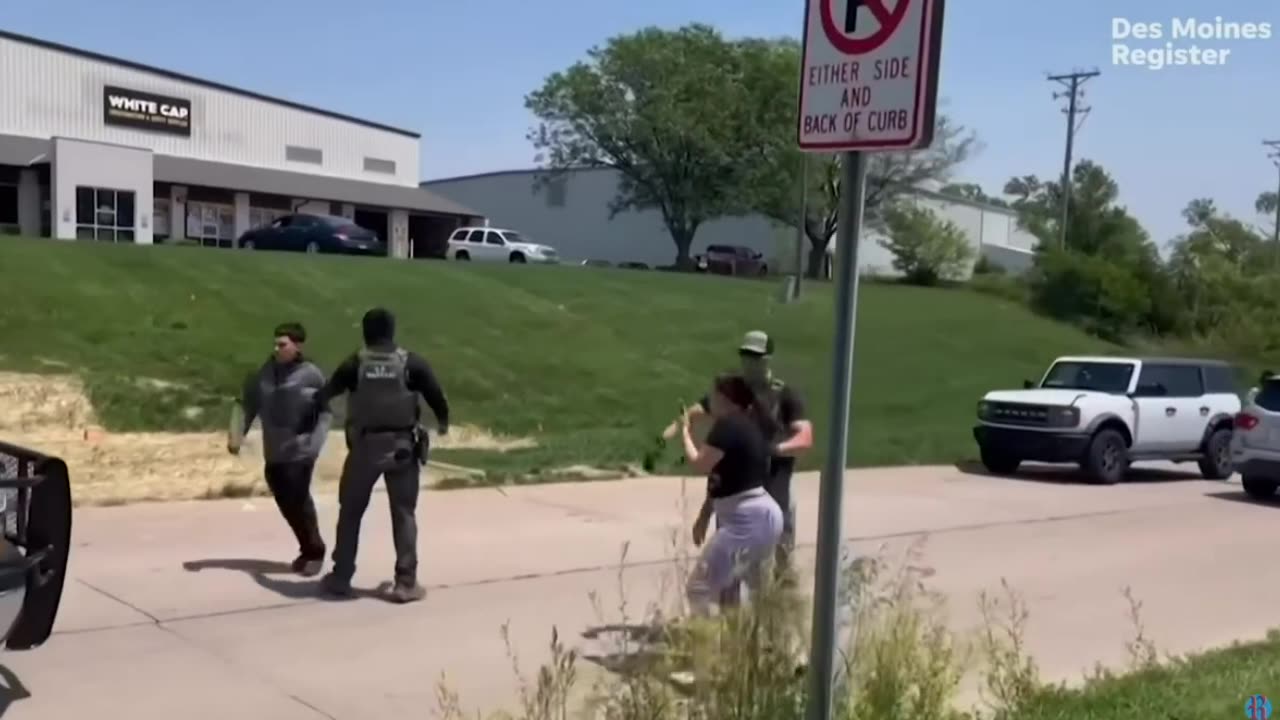 ICE agents impeded by uncivilized and lawless miscreants - June 24, 2025