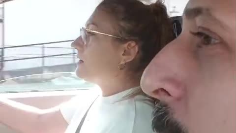 Cu asa barbat nu mai ai nevoie de dusmani