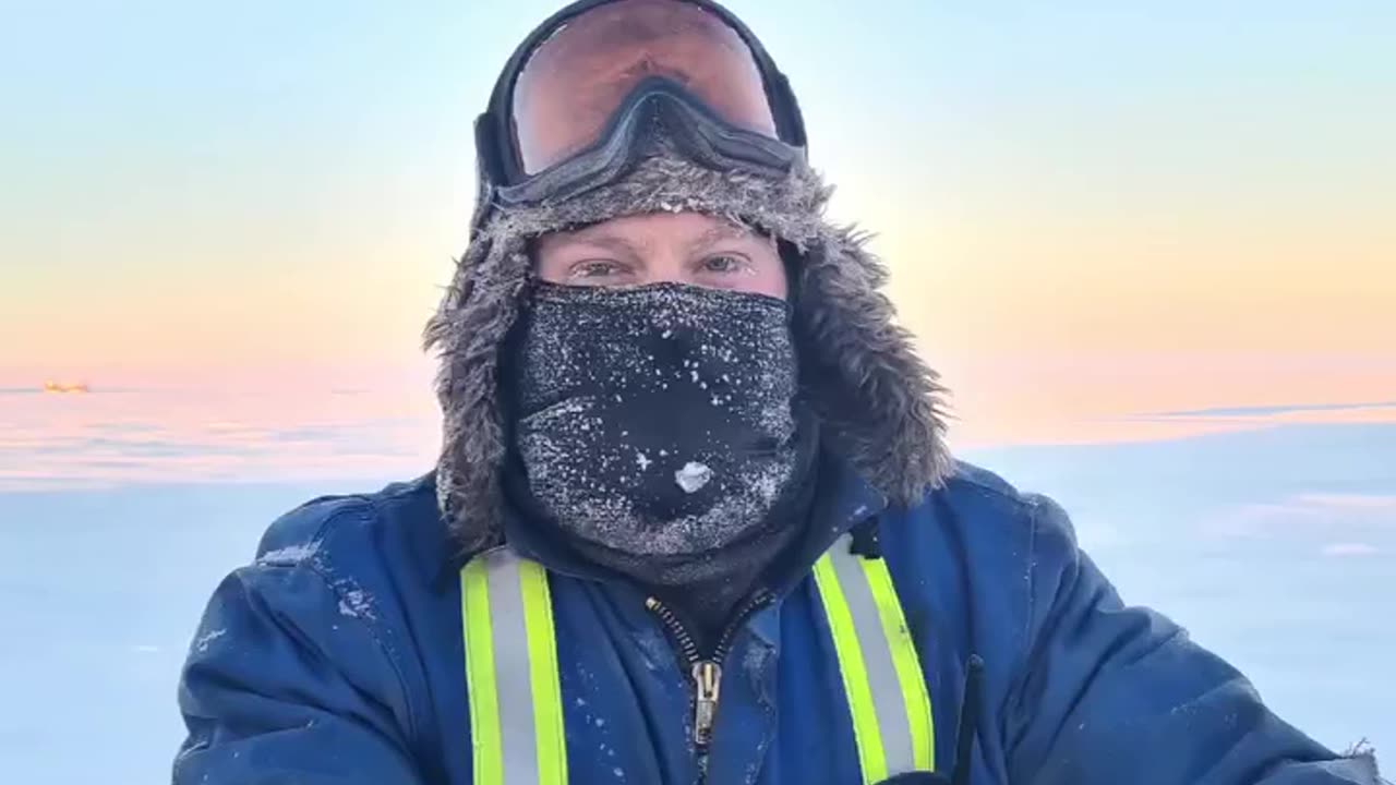 ✨🧊 Watch a D7 Dozer Conquer Antarctica's Cold! | FeedMyCuriosity