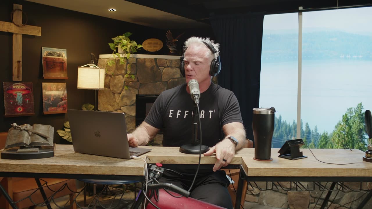 Episode 2,477 - SUPER STORIES - VOLUME 12