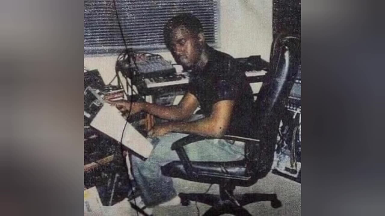 Out of Your Mind [v1] - The Prerequisote [Unreleased] (Kanye West)