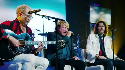 Fool for You Anyway (with Lou Gramm) - Foreigner (acoustic)