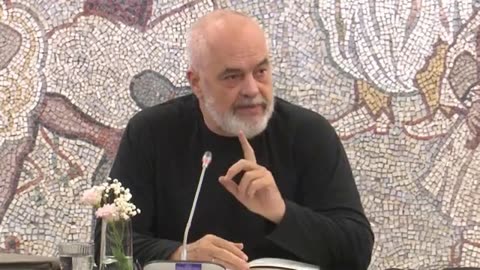 Dy muaj pasi u grabiti votën do ua shembë ndërtimet, Rama: Asgjë e ndërtuar pas 2020 nuk legalizohet