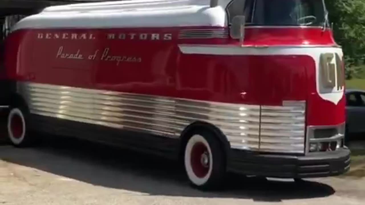 The GM Futurliners were a group of custom vehicles, styled in 1940s by Harley Earl for GM