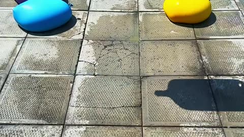 Very Satisfying and Relaxing Kinetic Sand ASMR, drop and squish