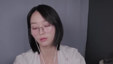 Chewing gum and not wanting to talk Oriental medicine🥼 doctor saliva + massage