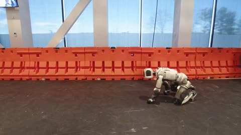 Boston Dynamics presents the progress made in the movement capacity of its "humanoid robot" Atlas.