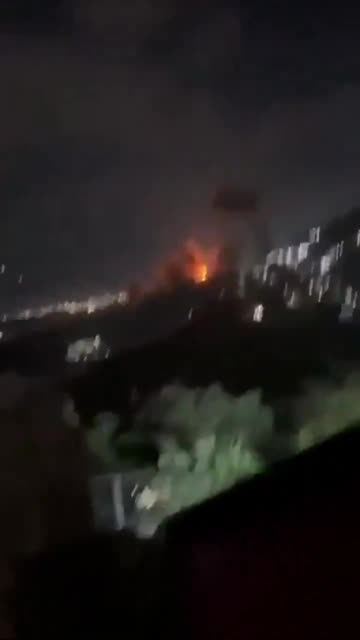 US Apache attack helicopters seen TOTALLY DOMINATING the skies above Caracas, Venezuela