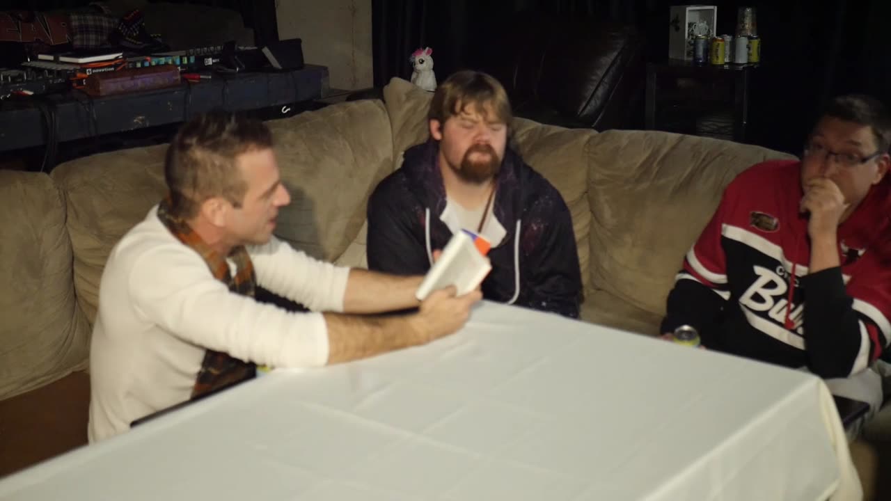 Law 6 - Court Attention at All Costs (The 48 Laws of Power)