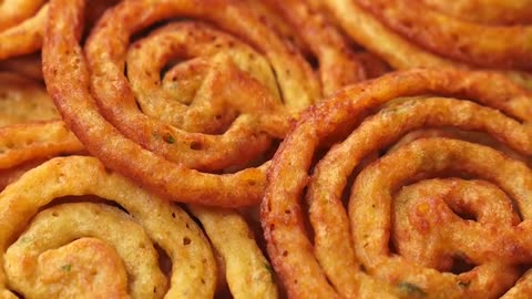 You'll Need Only 2 Potatoes to Make This Potato Spiral Snacks